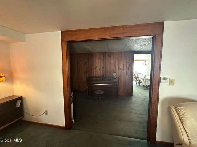 456 2nd Street, Troy, NY 12180