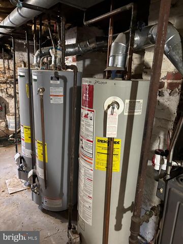 645 N PACA ST, Baltimore, MD 21201