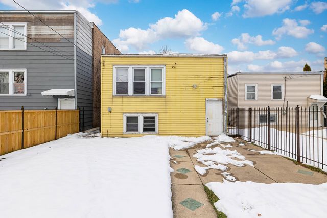 2507 S 57th Avenue, Cicero, IL 60804