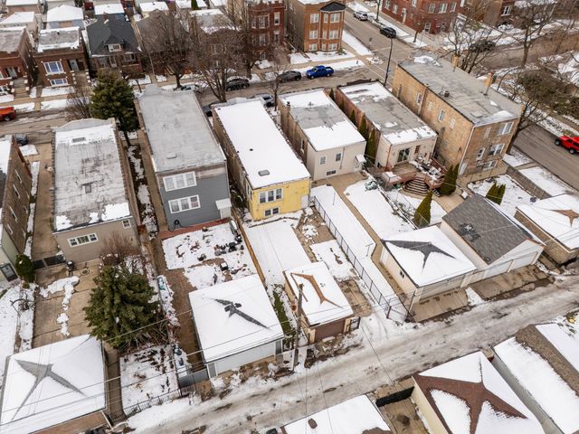 2507 S 57th Avenue, Cicero, IL 60804