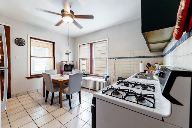 2507 S 57th Avenue, Cicero, IL 60804