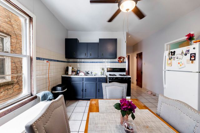 2507 S 57th Avenue, Cicero, IL 60804