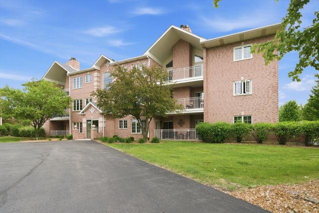 11535 Settlers Pond Way 8-1B, Orland Park, IL 60467