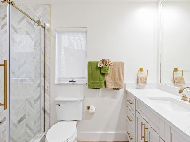 3743 CASEY KEY ROAD, Nokomis, FL 34275