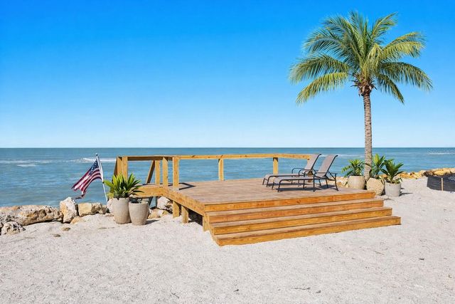 3743 CASEY KEY ROAD, Nokomis, FL 34275