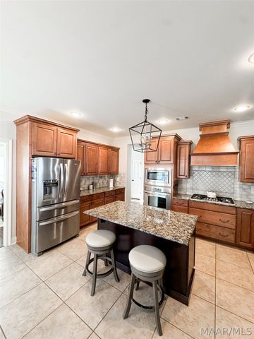 9155 Thetford Way, Montgomery, AL 36117