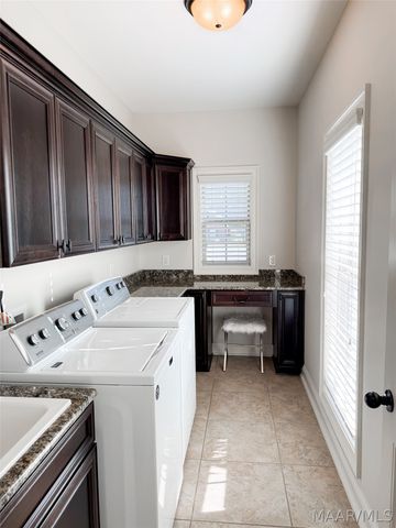 9155 Thetford Way, Montgomery, AL 36117