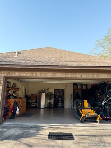 9155 Thetford Way, Montgomery, AL 36117