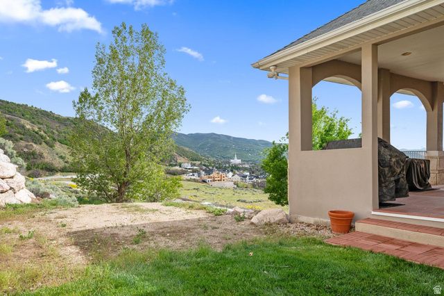 708 N EAGLERIDGE DR, Bountiful, UT 84010