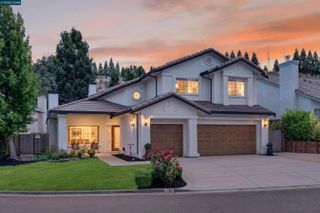 719 Bourne Ct, Danville, CA 94506