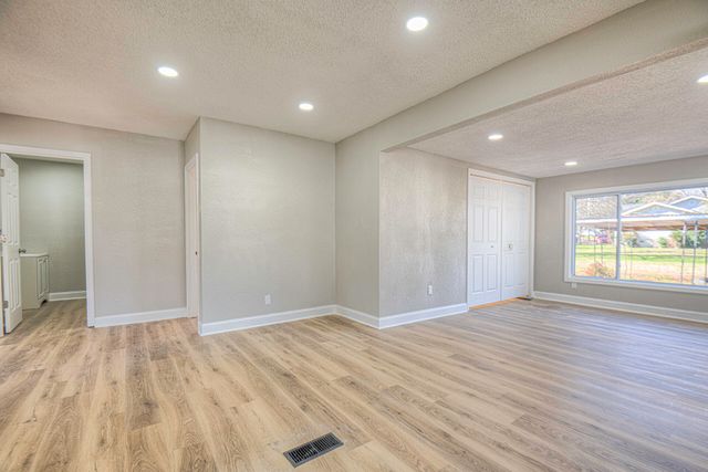 1617 Prigmore Road, Chattanooga, TN 37412