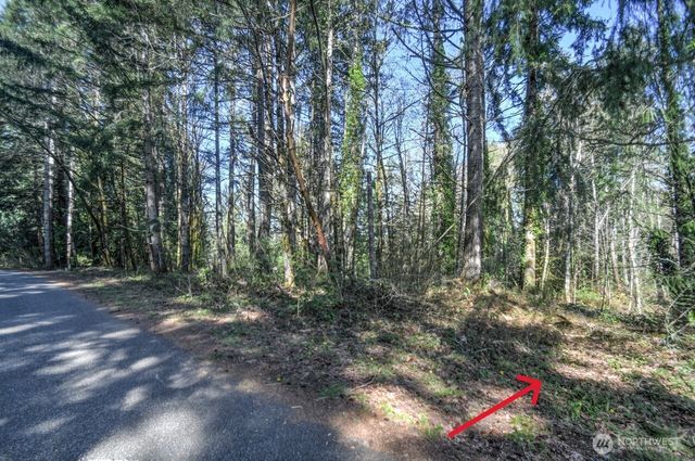 7640 Holiday Valley Drive NW, Olympia, WA 98502