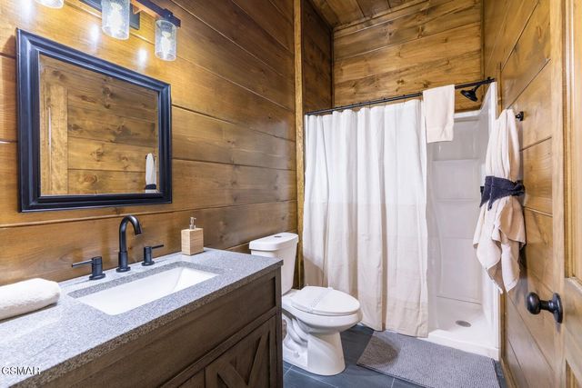 2672 Sulpher Springs Road, Sevierville, TN 37862