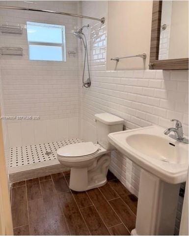 222 Sidonia Ave 4, Coral Gables, FL 33134