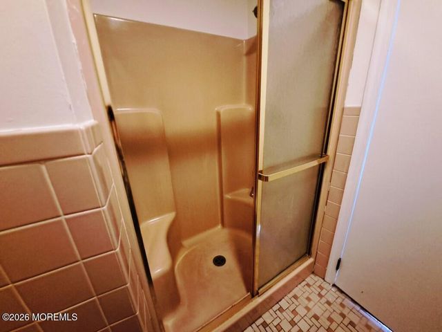 1125 Seaman Avenue, Beachwood, NJ 08722