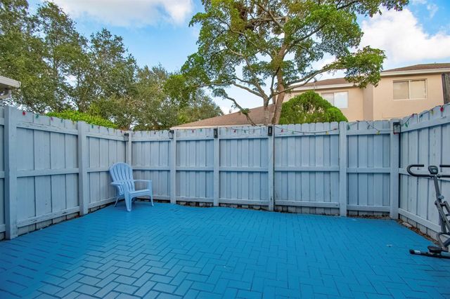 819 NW 42 Place 819, Deerfield Beach, FL 33064