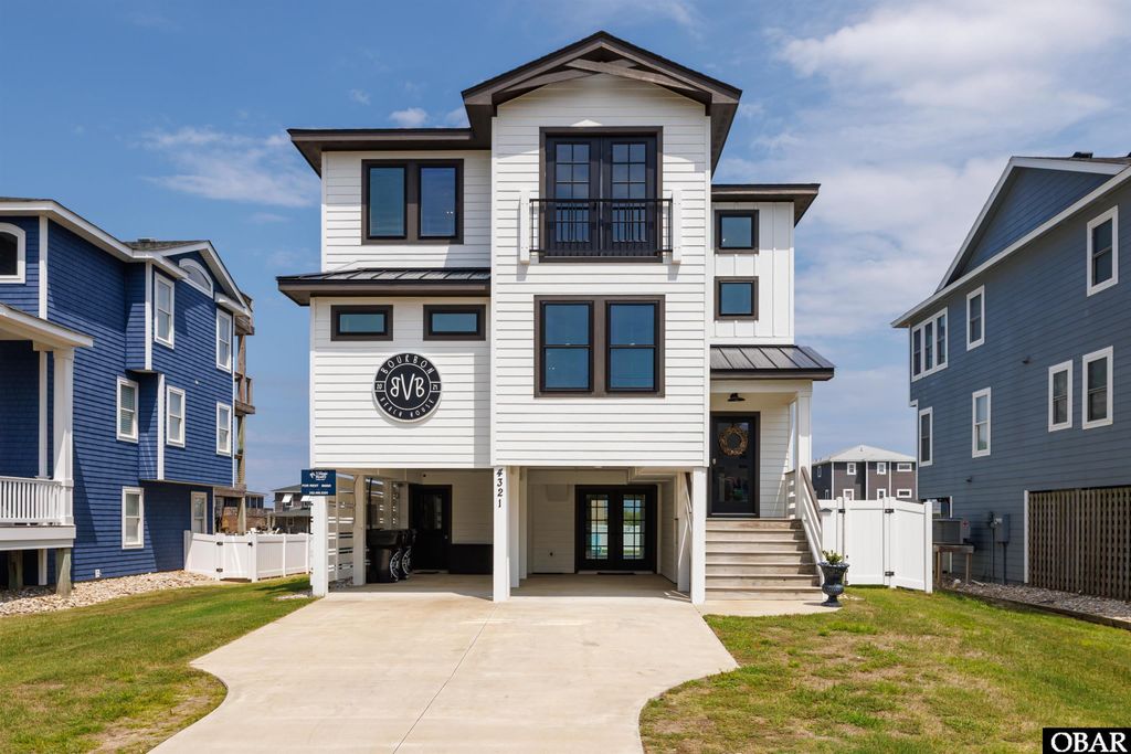 Image 1 of property listing at 4321 Lindbergh Avenue, Kitty Hawk, NC 27949