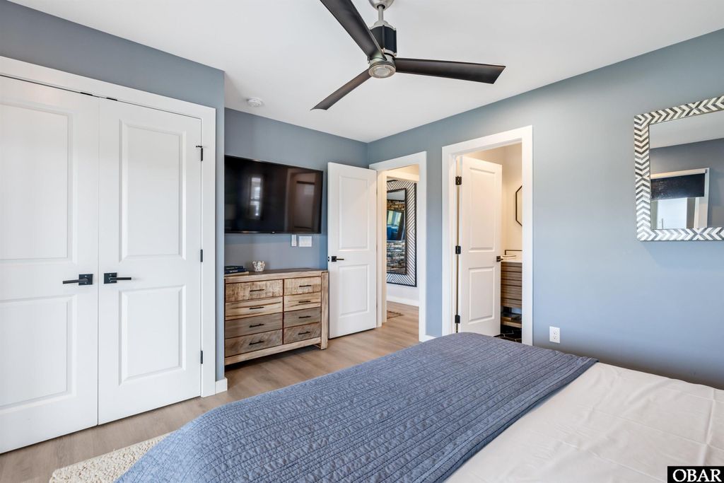 Image 22 of property listing at 4321 Lindbergh Avenue, Kitty Hawk, NC 27949