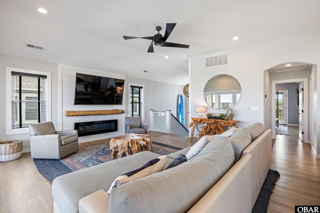 Image 47 of property listing at 4321 Lindbergh Avenue, Kitty Hawk, NC 27949