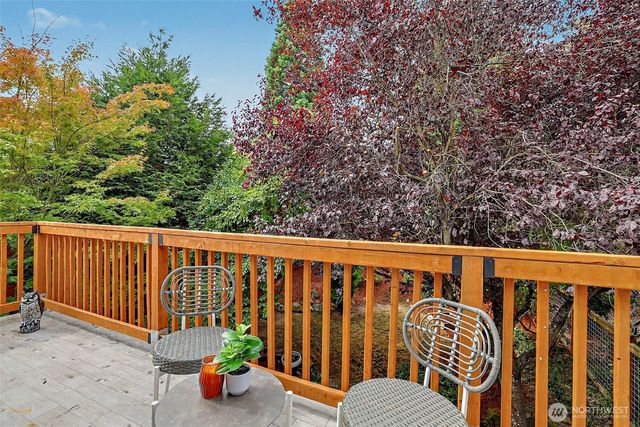 949 25th Avenue S, Seattle, WA 98144