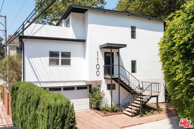 1100 N Beverly Glen Boulevard, Los Angeles, CA 90077