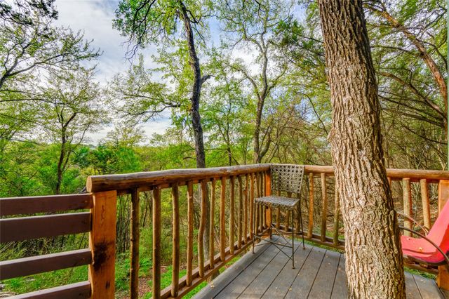 5323 Downs DR, Austin, TX 78721