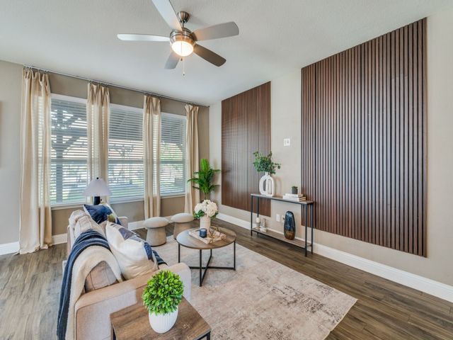 2612 Wayne Avenue, Aubrey, TX 76227