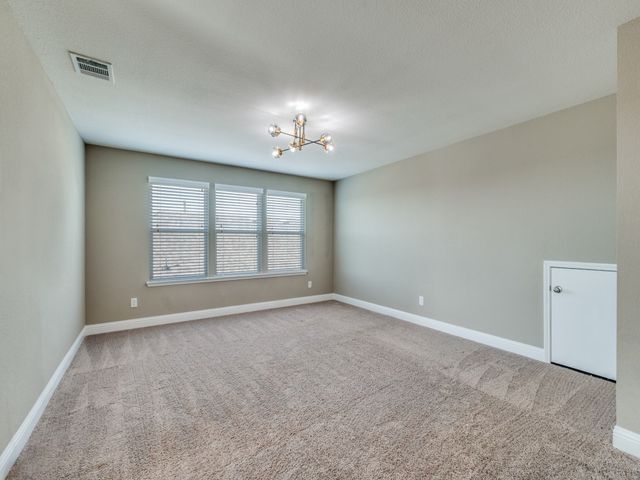 2612 Wayne Avenue, Aubrey, TX 76227