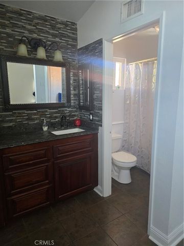 7838 Lavender Court, Highland, CA 92346