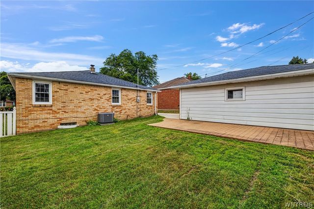 28 Parkview Terrace, Cheektowaga, NY 14225