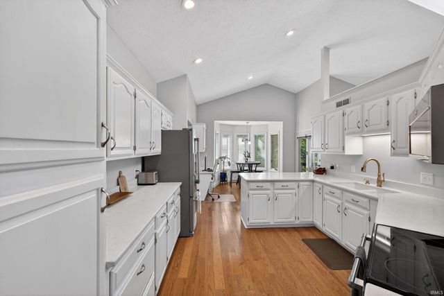 5118 N Echo Bend, Bloomington, IN 47404