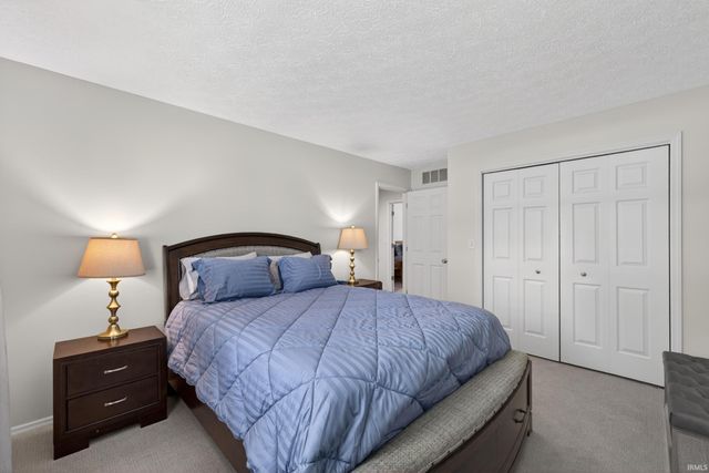 5118 N Echo Bend, Bloomington, IN 47404