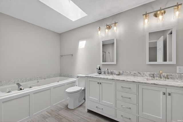 5118 N Echo Bend, Bloomington, IN 47404