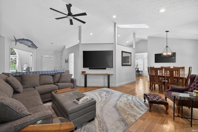 5118 N Echo Bend, Bloomington, IN 47404