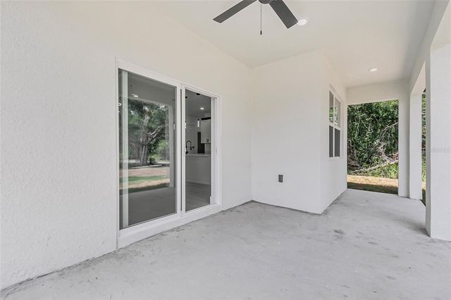 222 FLORIDA AVENUE, Dundee, FL 33838