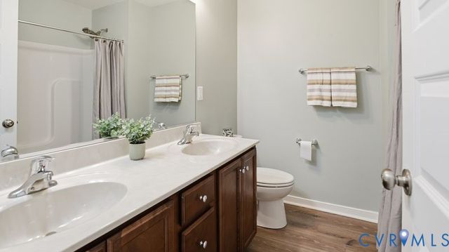 8180 Marley Dr, Mechanicsville, VA 23116