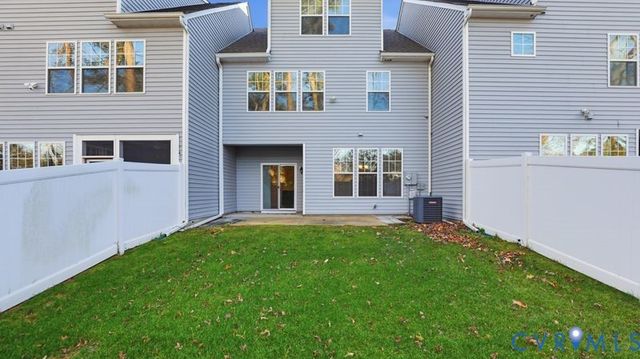 8180 Marley Dr, Mechanicsville, VA 23116