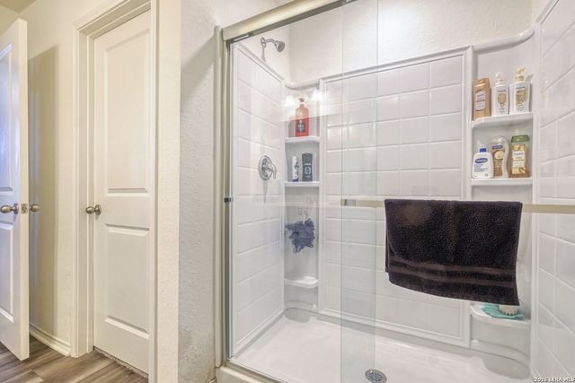 5247 Hickory Pl, San Antonio, TX 78222