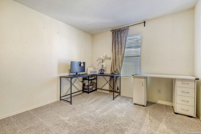 5247 Hickory Pl, San Antonio, TX 78222