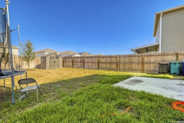 5247 Hickory Pl, San Antonio, TX 78222