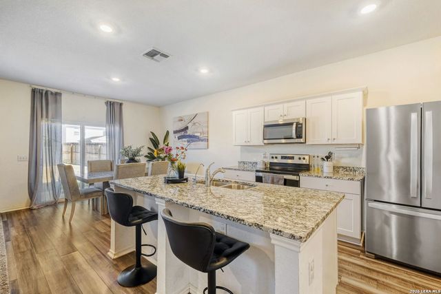 5247 Hickory Pl, San Antonio, TX 78222