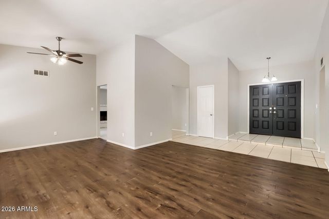5409 W DESERT HILLS Drive, Glendale, AZ 85304