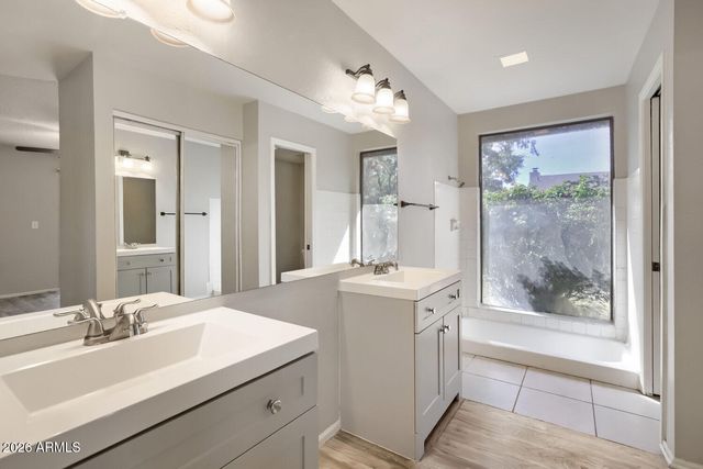 5409 W DESERT HILLS Drive, Glendale, AZ 85304