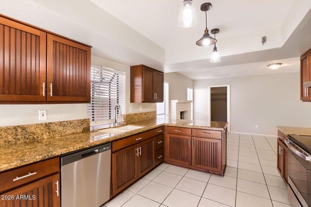 5409 W DESERT HILLS Drive, Glendale, AZ 85304