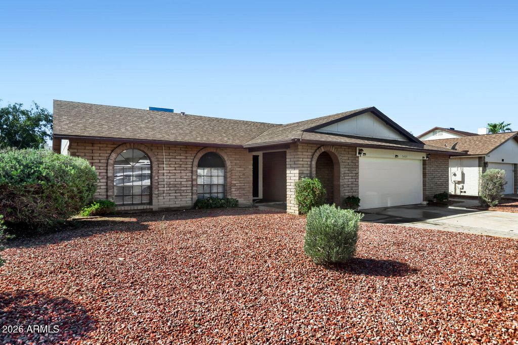 5409 W DESERT HILLS Drive, Glendale, AZ 85304 — photo 2