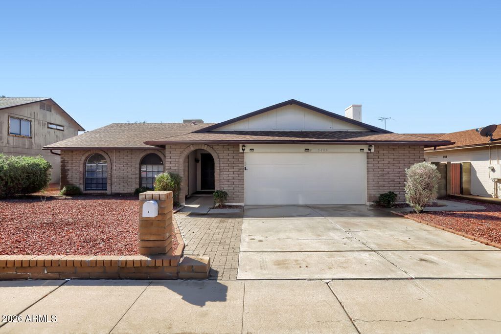 5409 W DESERT HILLS Drive, Glendale, AZ 85304 — photo 3