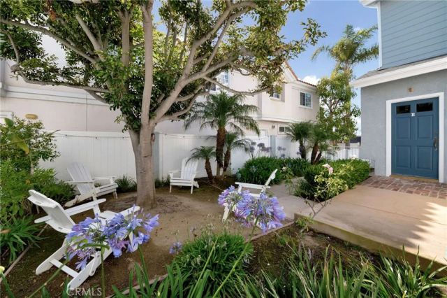 105 N Broadway E, Redondo Beach, CA 90277