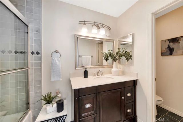 105 N Broadway E, Redondo Beach, CA 90277