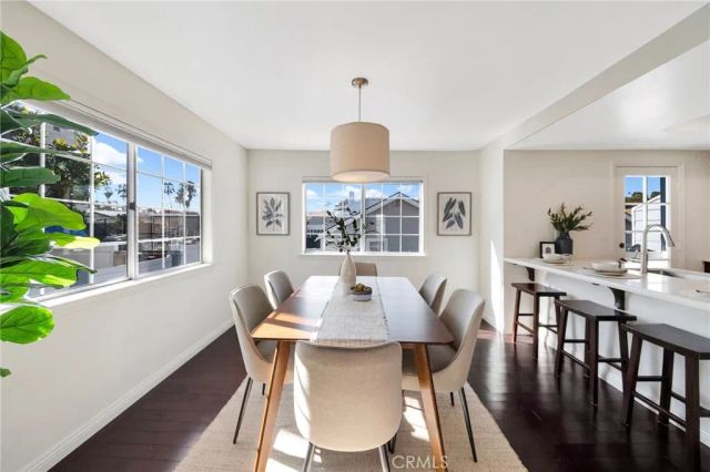 105 N Broadway E, Redondo Beach, CA 90277