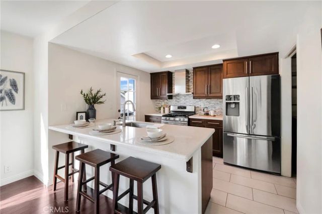 105 N Broadway E, Redondo Beach, CA 90277